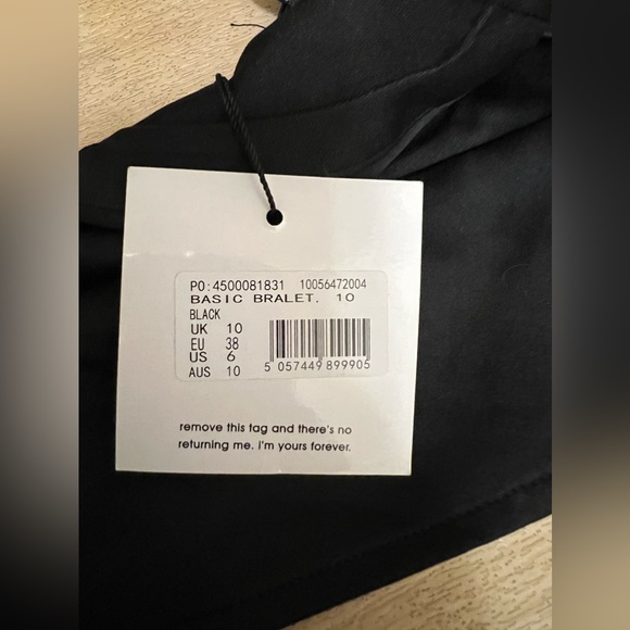 Basic bralette - Picture 2 of 3